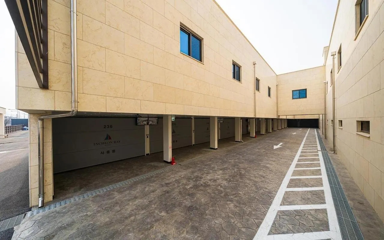 Restia Incheon Bay Hotel 0*,  Νότια Κορέα