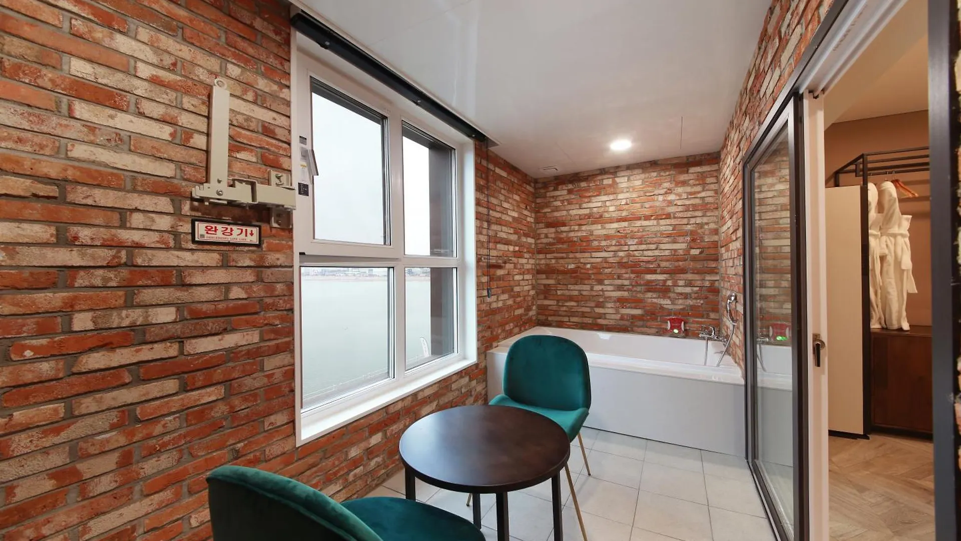 Restia Incheon Bay Hotel