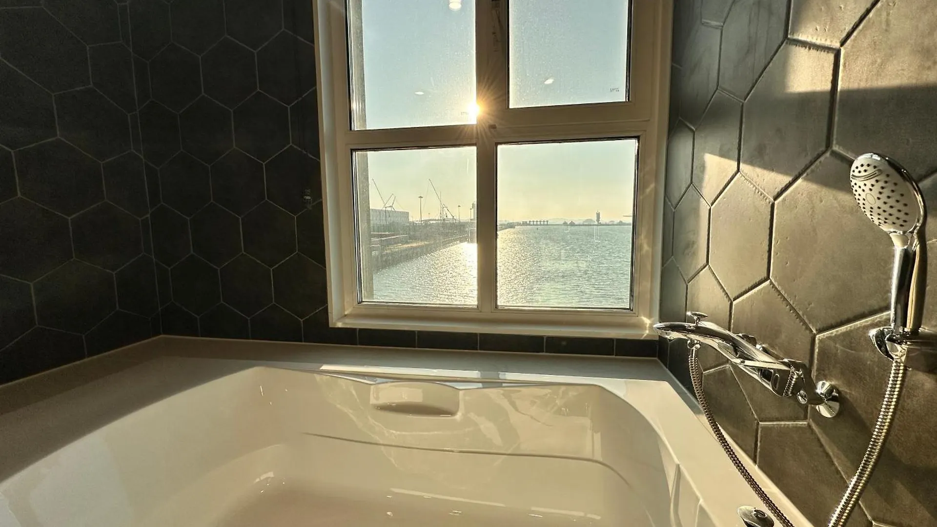 Restia Incheon Bay Hotel