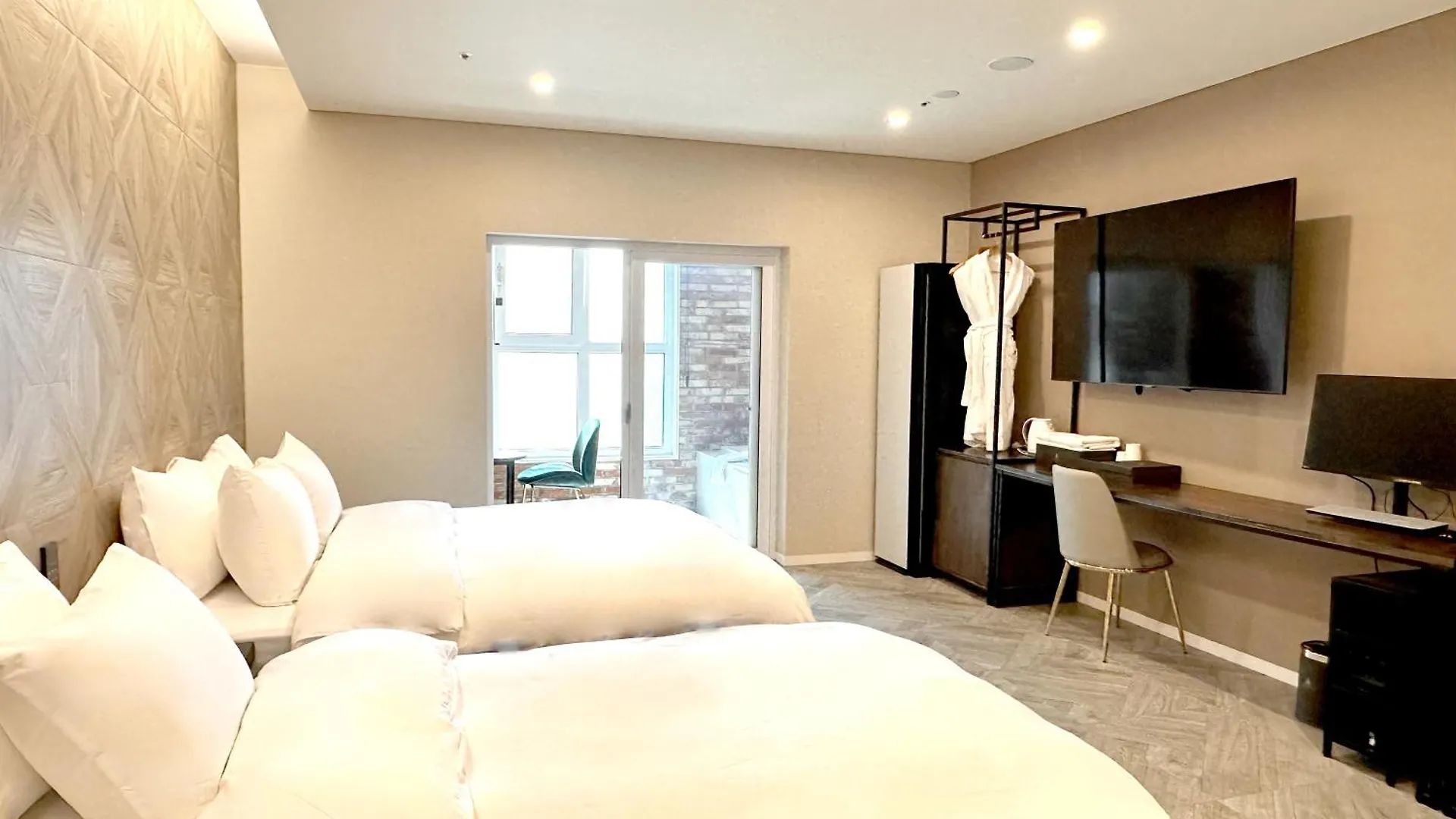 Restia Incheon Bay Hotel