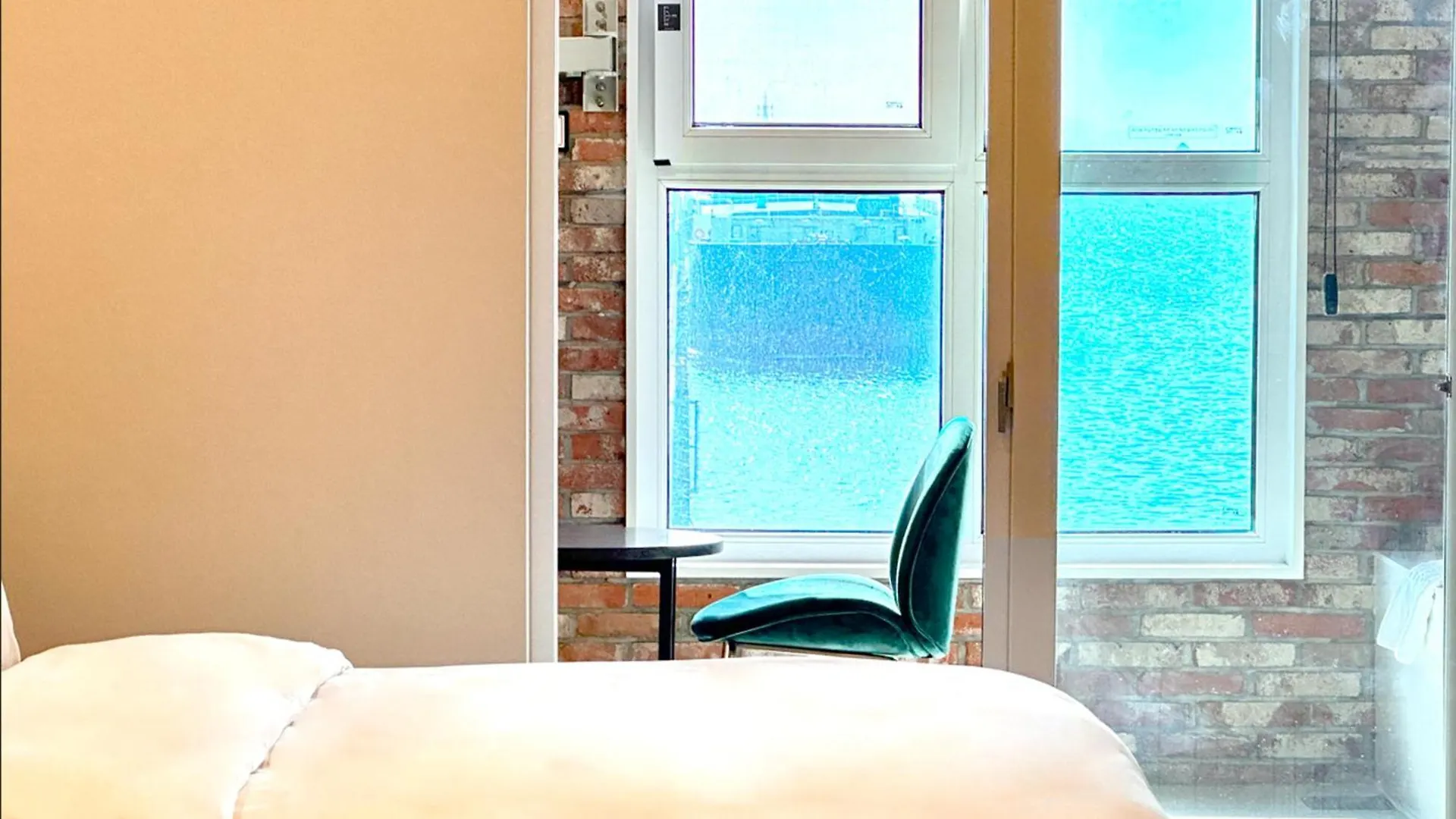 Restia Incheon Bay Hotel 3*,