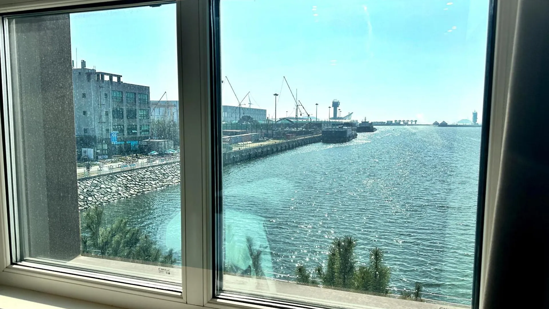 Restia Incheon Bay Hotel