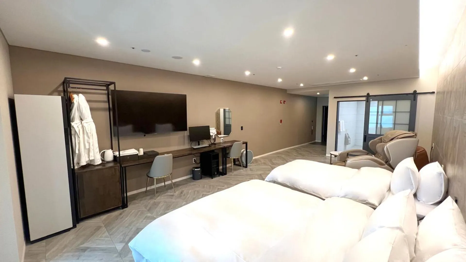 Restia Incheon Bay Hotel Korsel