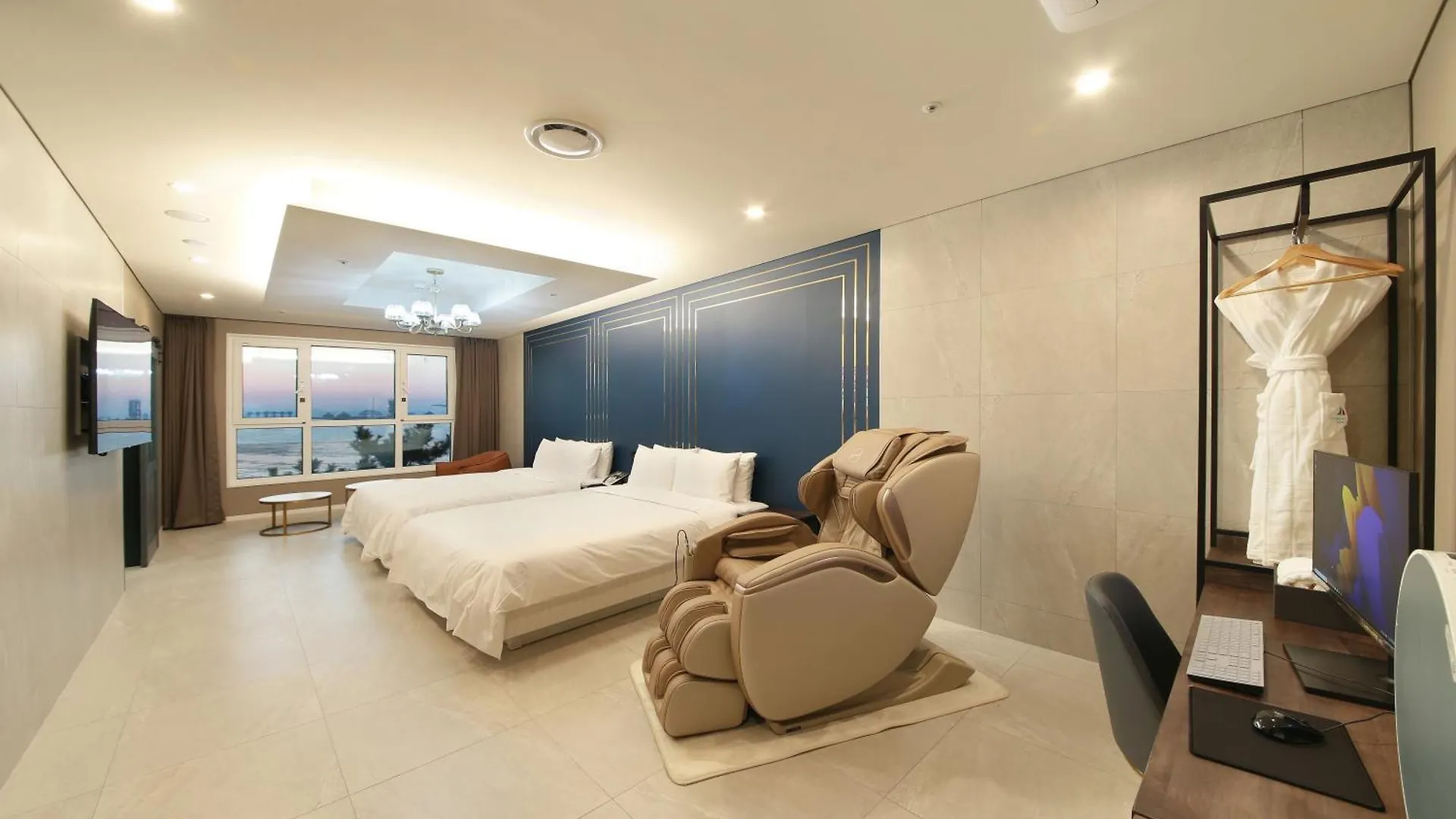 Restia Incheon Bay Hotel 3*,  韓国