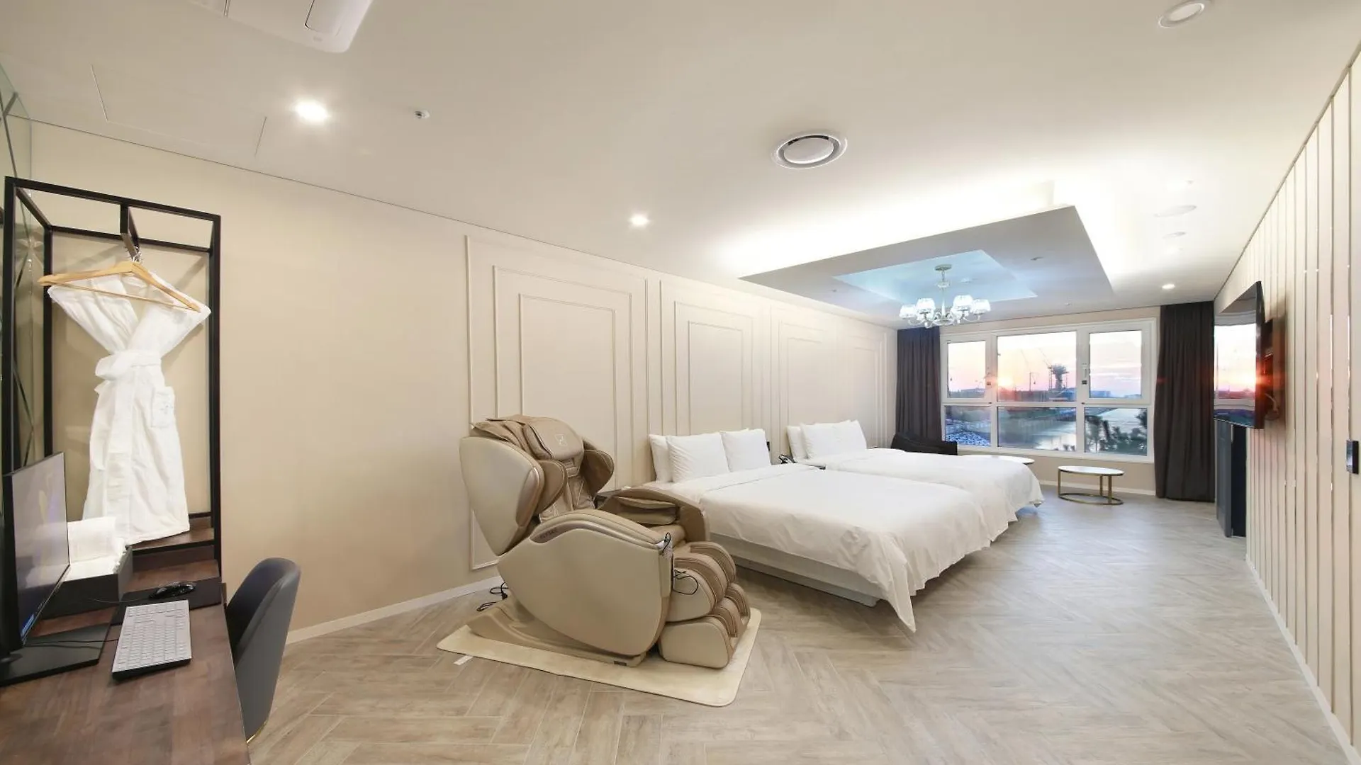 ***  Restia Incheon Bay Hotel 韓国