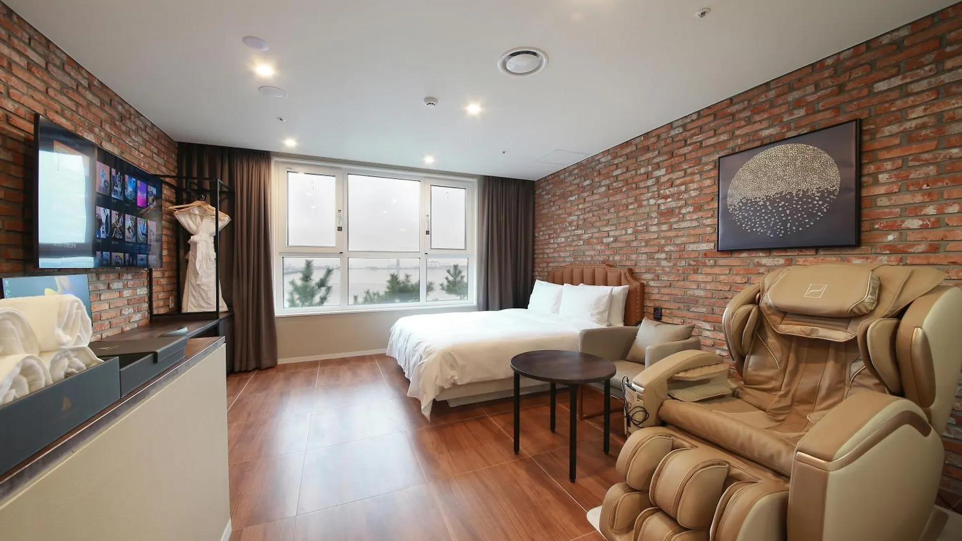 ***  Restia Incheon Bay Hotel 韓国