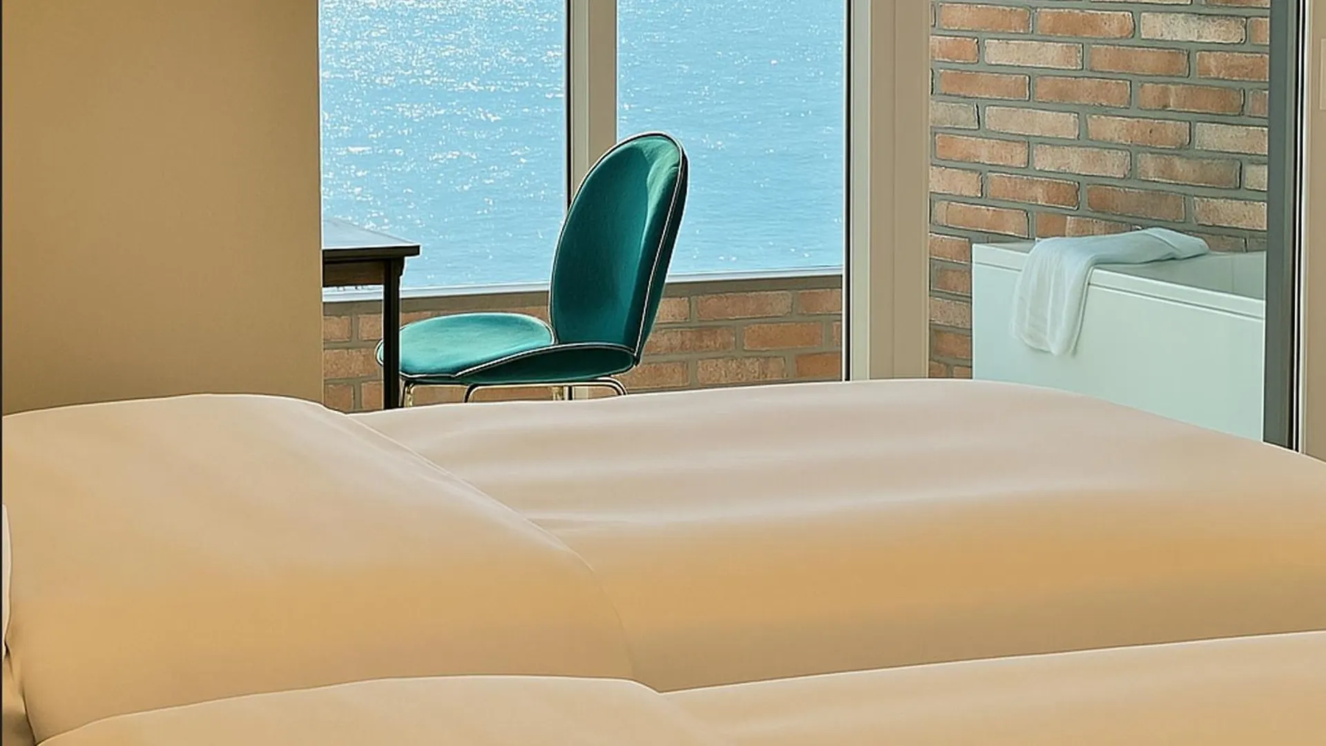 레스티아 인천베이호텔 3*, 인천